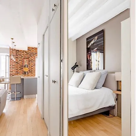 Stylish Place In Prime Location Homestay *