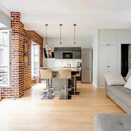 Homestay Stylish Place In Prime Location